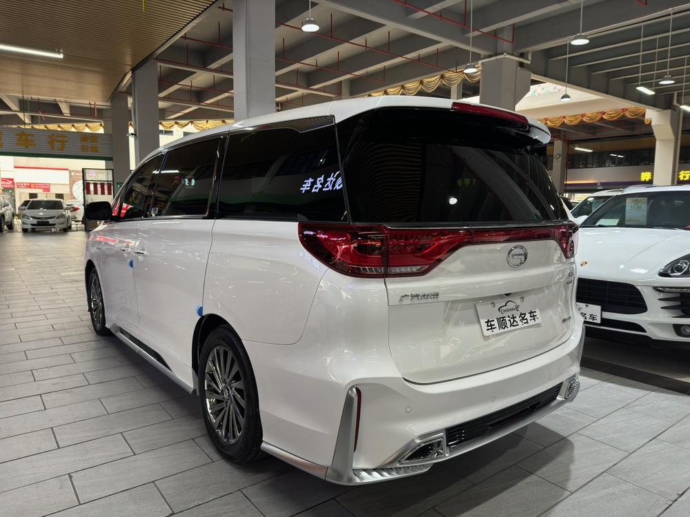 GAC Trumpchi Trumpchi M8