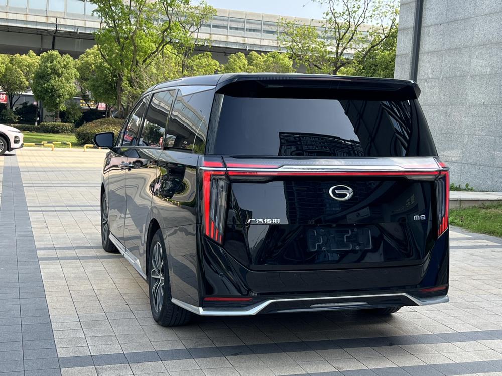 GAC Trumpchi Trumpchi M8