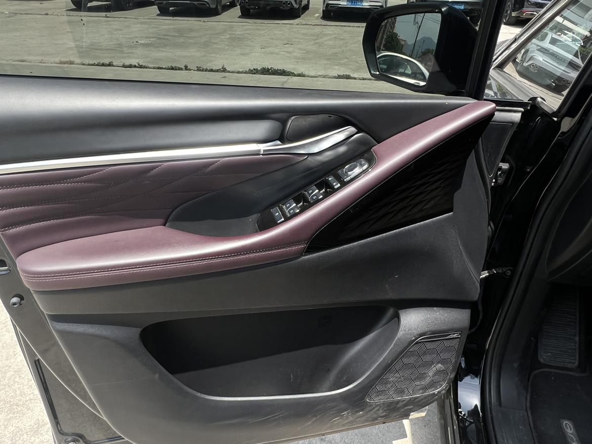 GAC Trumpchi Trumpchi M8