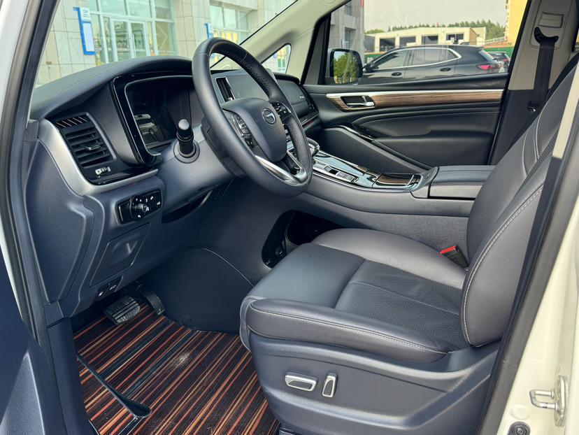 GAC Trumpchi Trumpchi M8