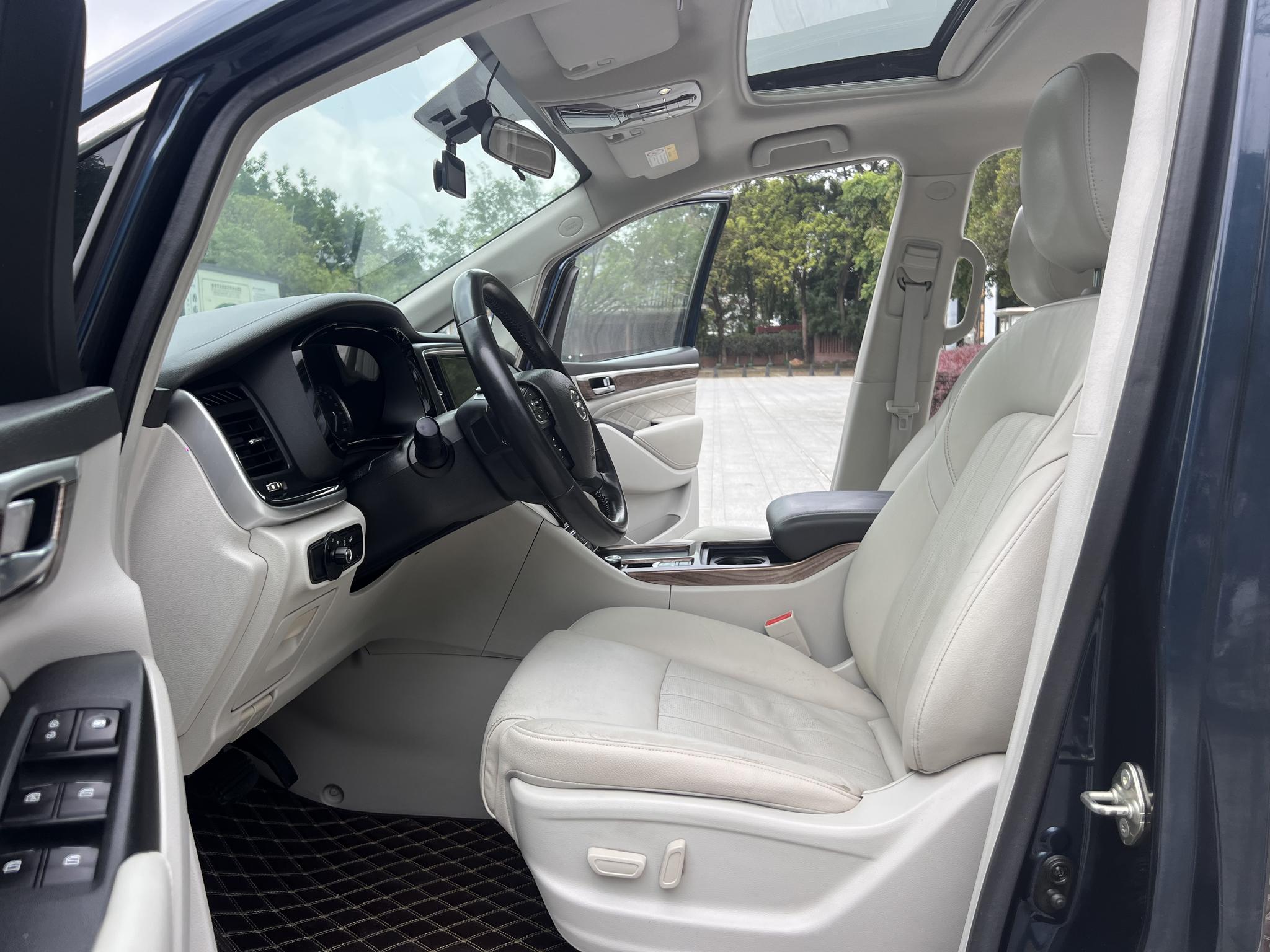 GAC Trumpchi Trumpchi M8