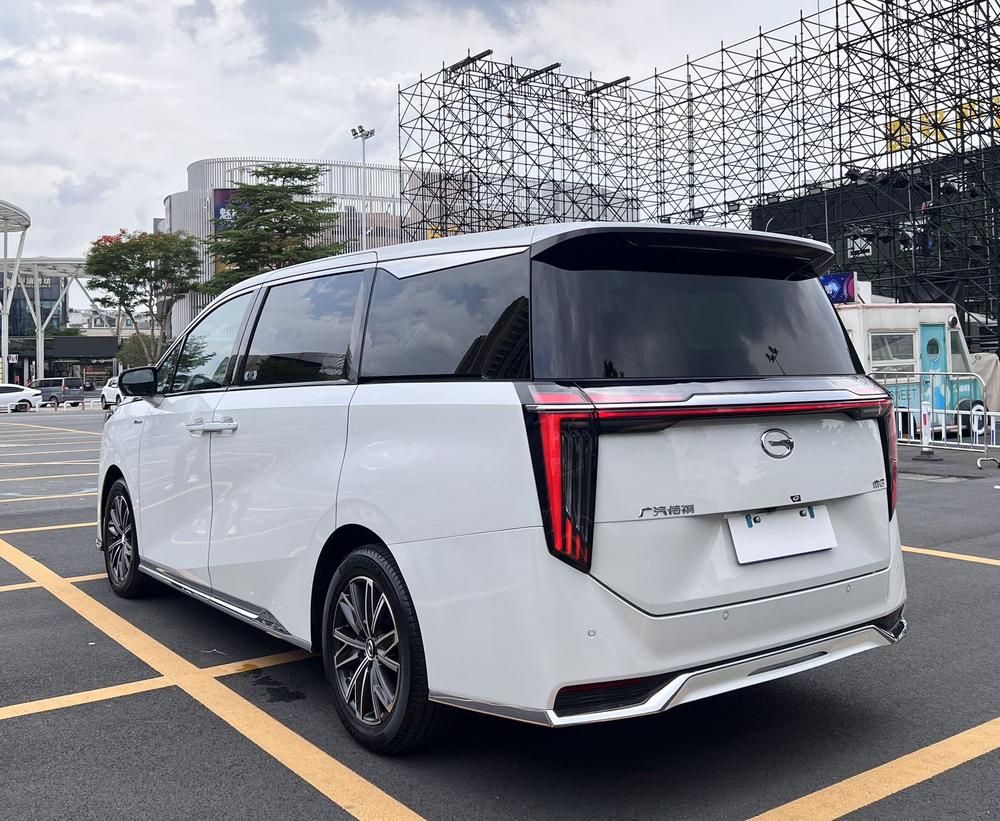 GAC Trumpchi Trumpchi M8