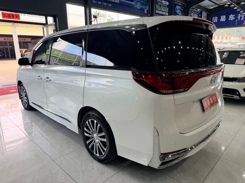 GAC Trumpchi Trumpchi M8