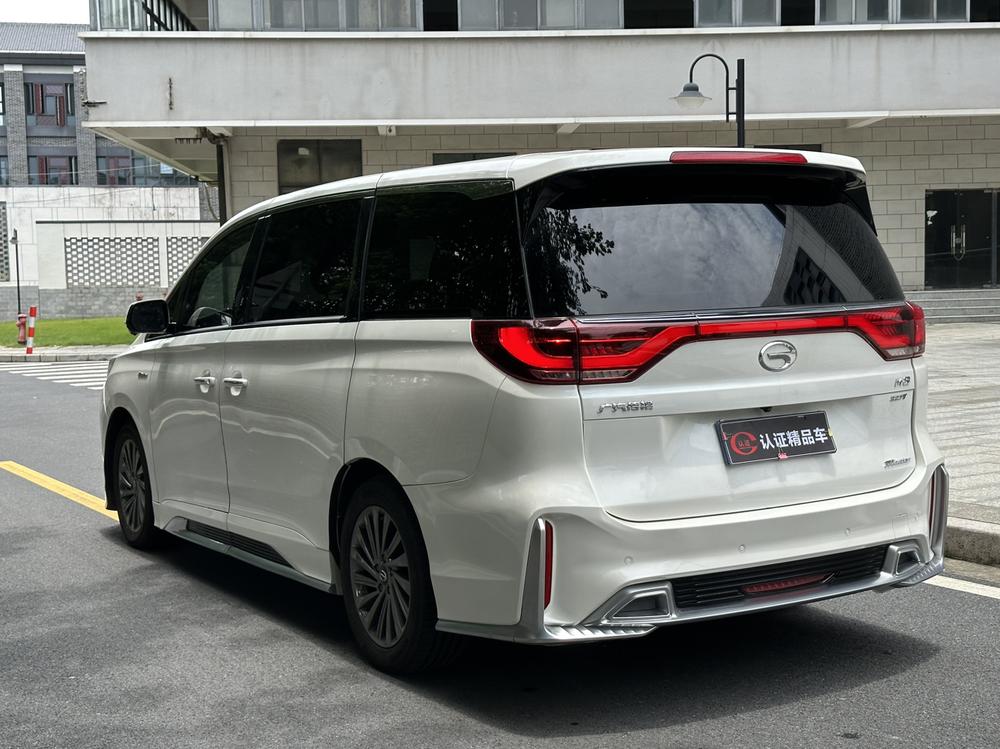 GAC Trumpchi Trumpchi M8