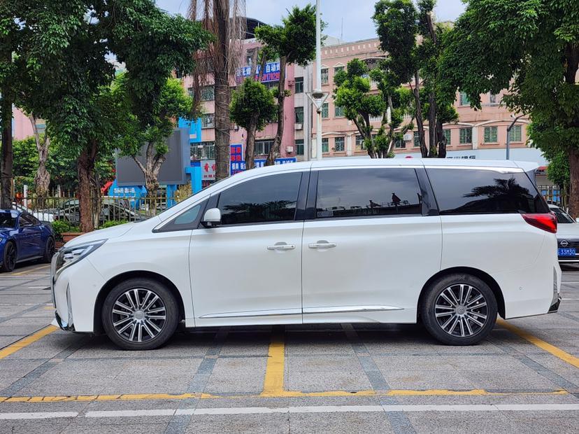 GAC Trumpchi Trumpchi M8