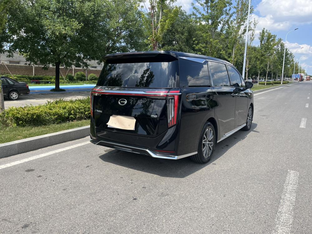 GAC Trumpchi Trumpchi M8