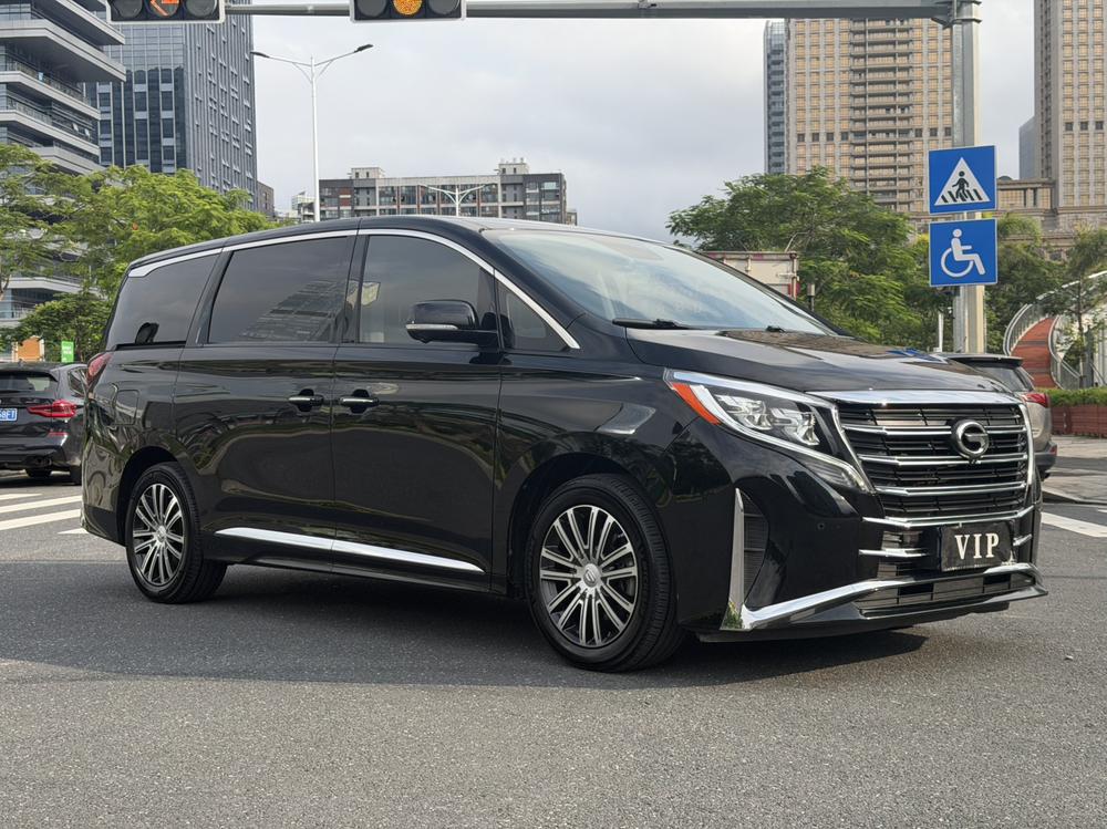 GAC Trumpchi Trumpchi M8