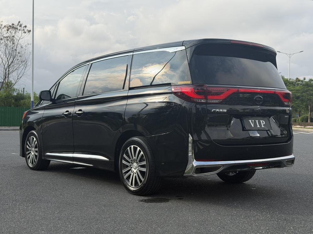 GAC Trumpchi Trumpchi M8