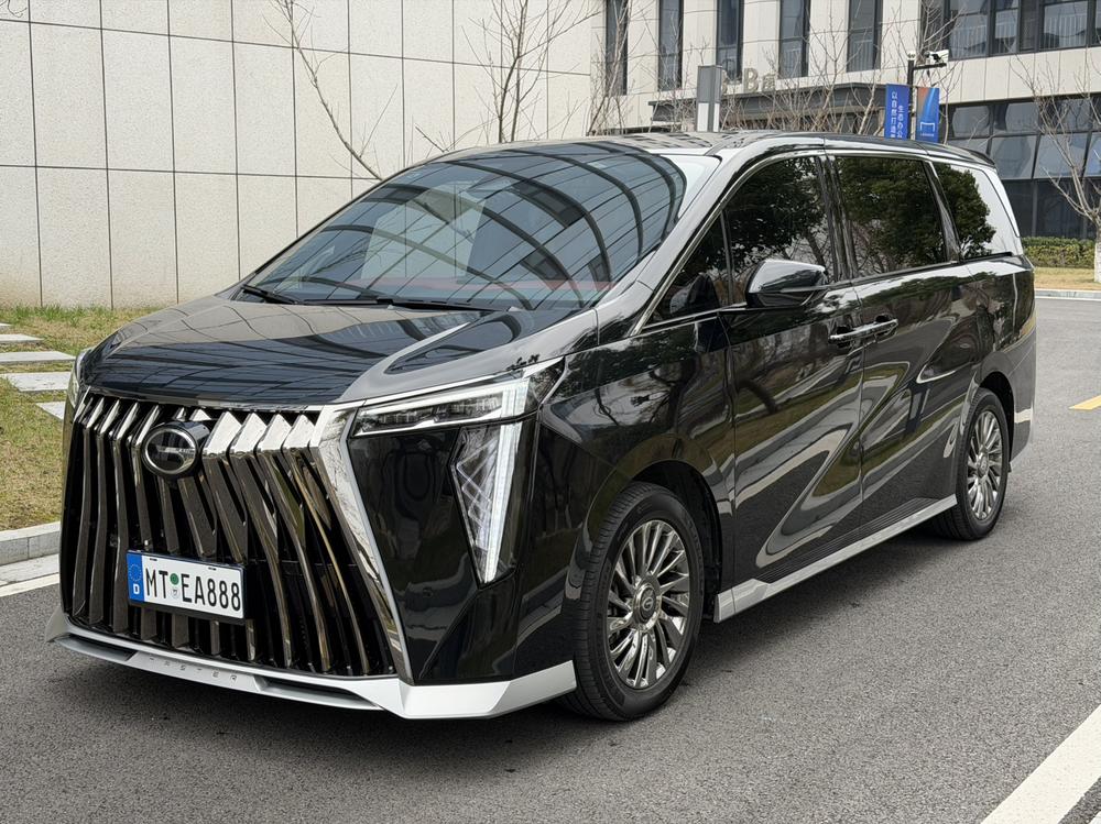 GAC Trumpchi Trumpchi M8