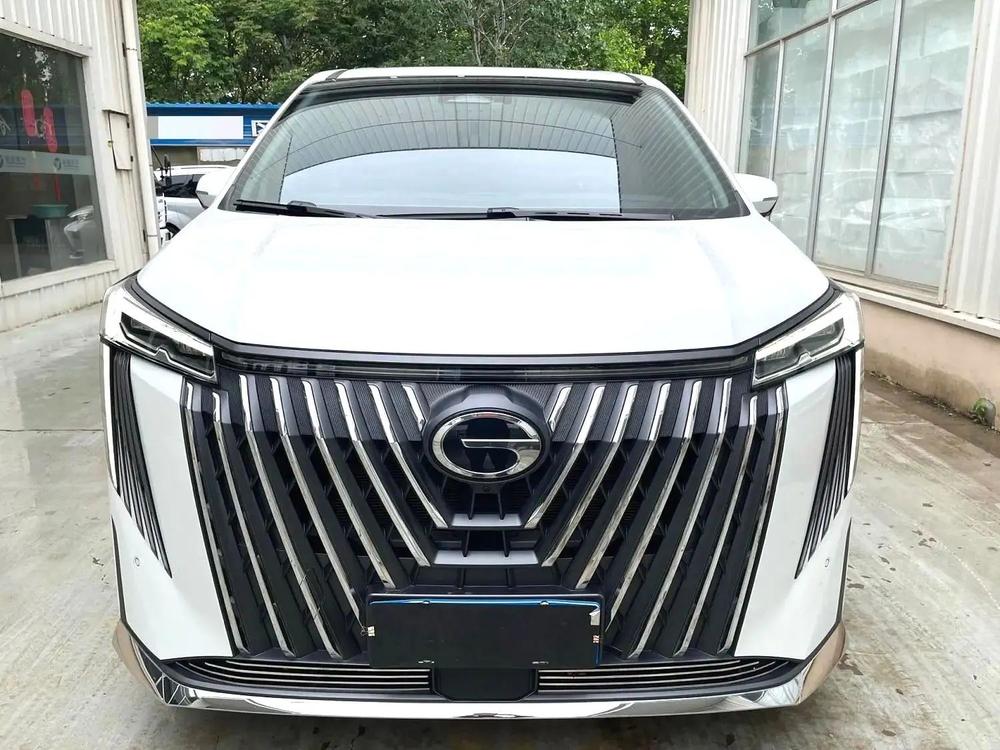 GAC Trumpchi Trumpchi M8