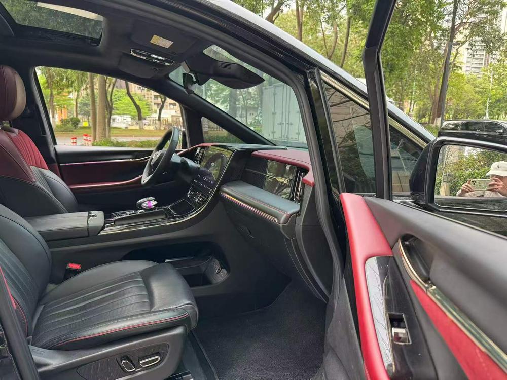 GAC Trumpchi Trumpchi M8