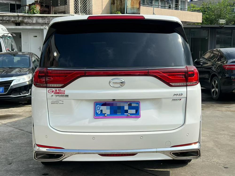 GAC Trumpchi Trumpchi M8