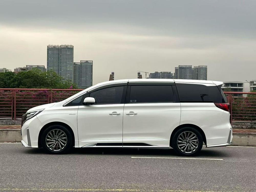 GAC Trumpchi Trumpchi M8