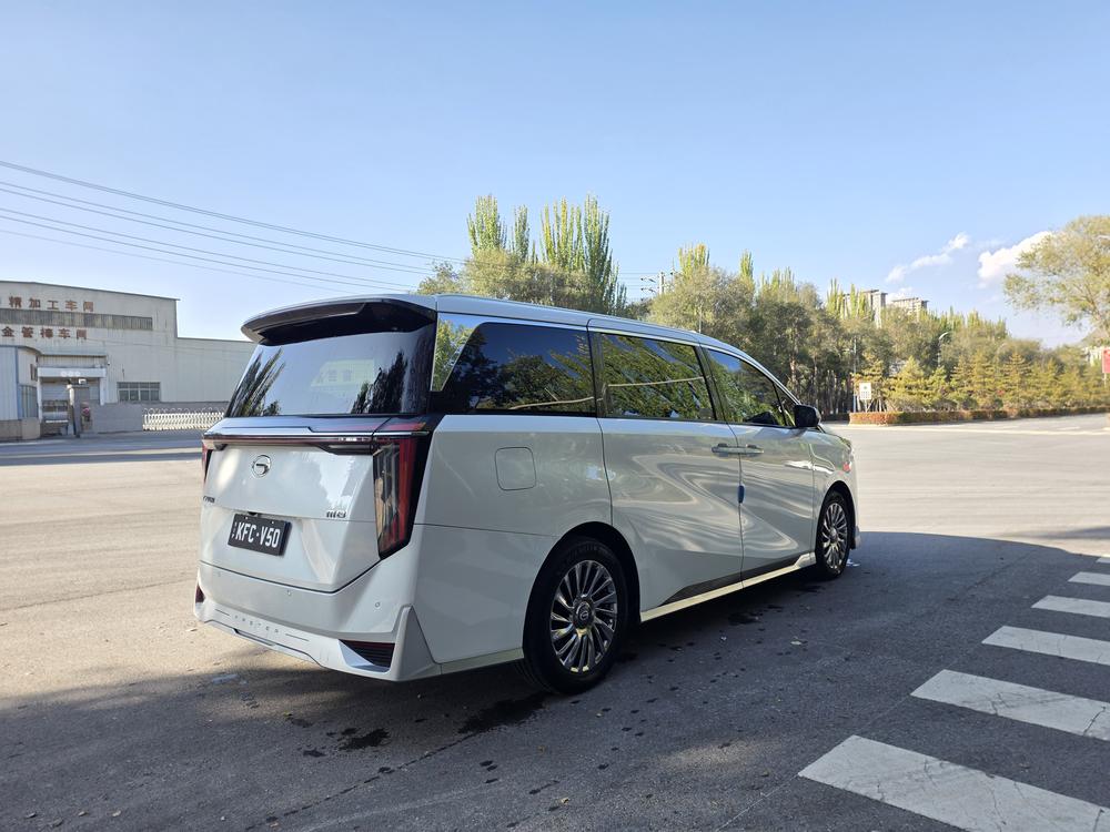 GAC Trumpchi Trumpchi M8
