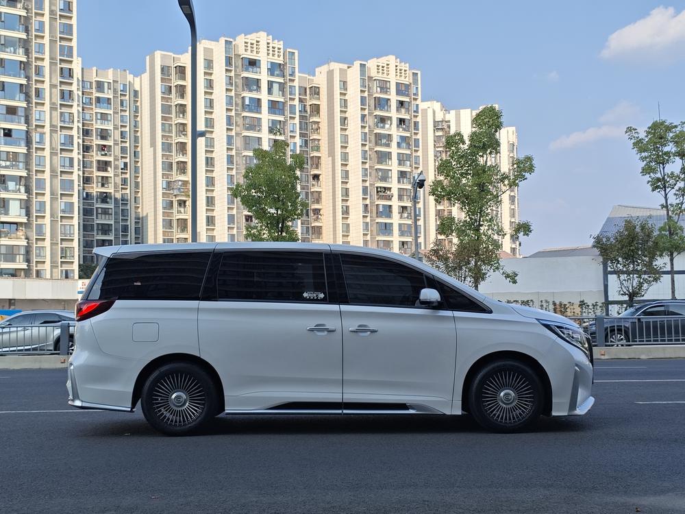 GAC Trumpchi Trumpchi M8