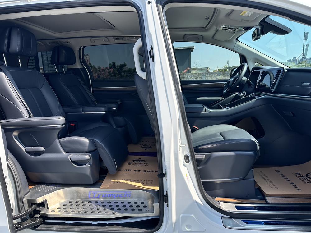 GAC Trumpchi Trumpchi M8