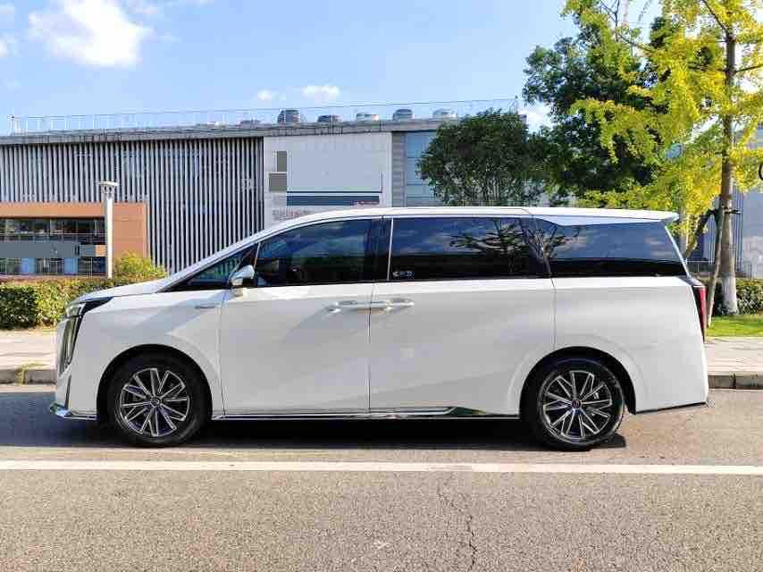 GAC Trumpchi Trumpchi M8