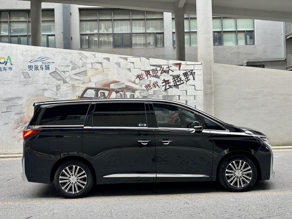 GAC Trumpchi Trumpchi M8