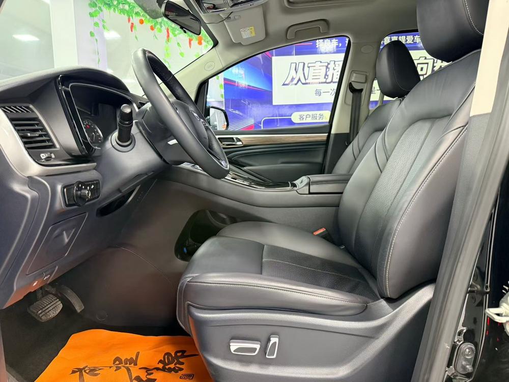 GAC Trumpchi Trumpchi M8