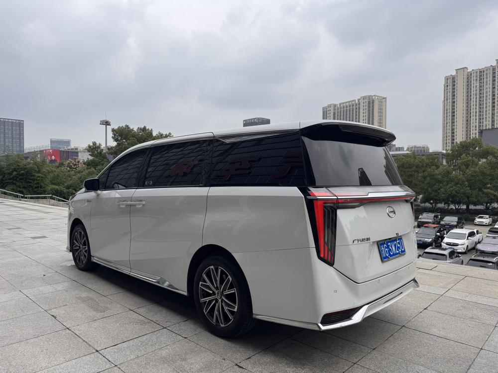 GAC Trumpchi Trumpchi M8