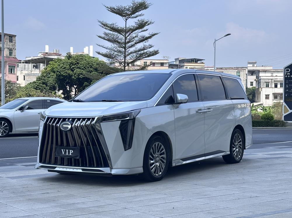 GAC Trumpchi Trumpchi M8
