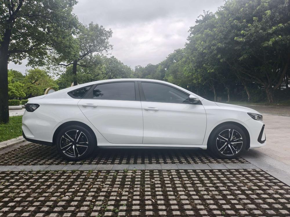 Geely Binrui