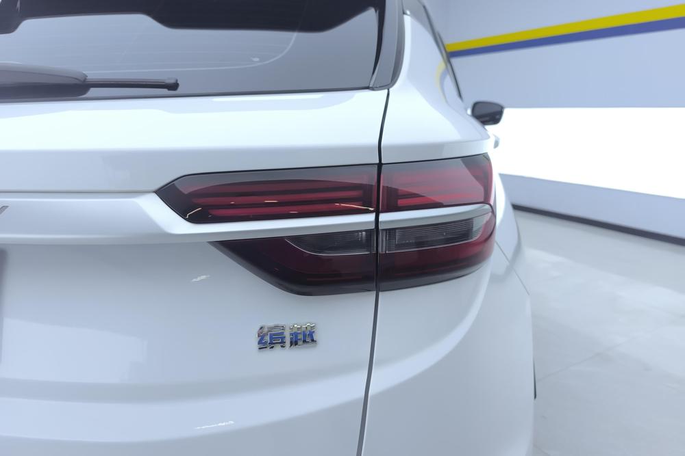 Geely Binyue