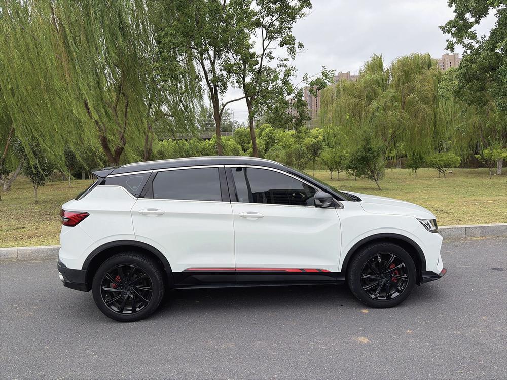 Geely Binyue