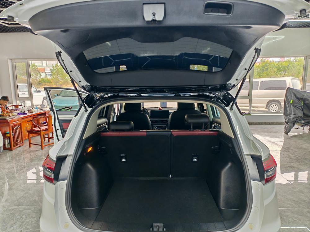 Geely Binyue