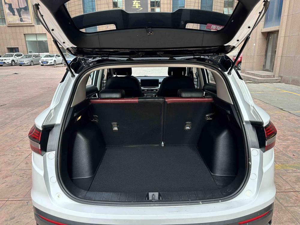 Geely Binyue