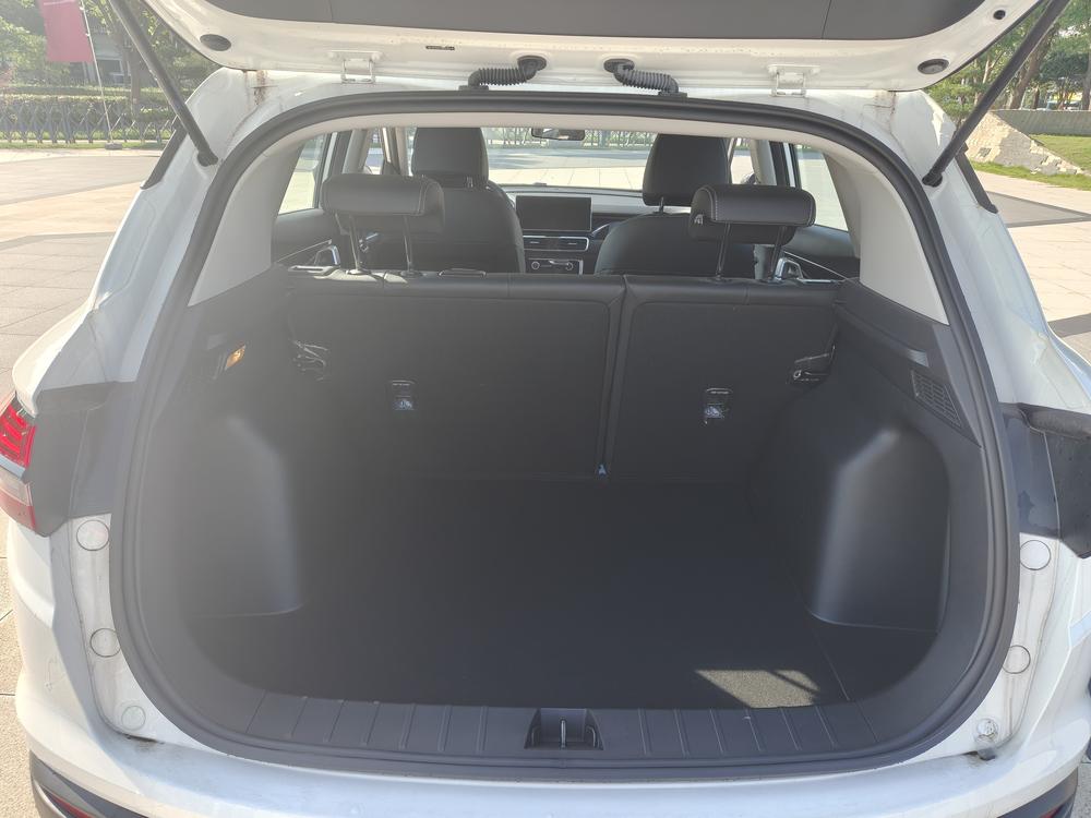 Geely Binyue