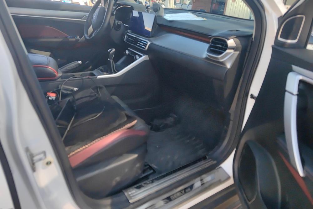 Geely Binyue