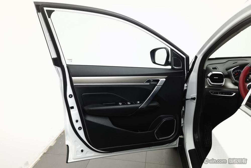 Geely Binyue