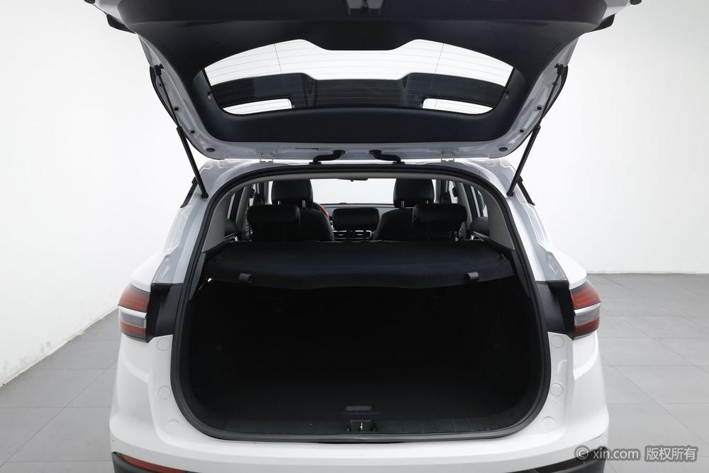 Geely Binyue