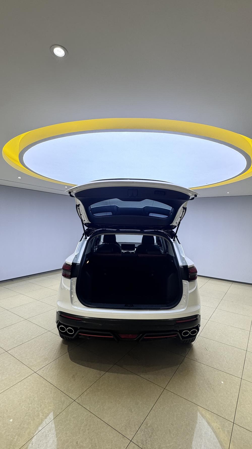Geely Binyue