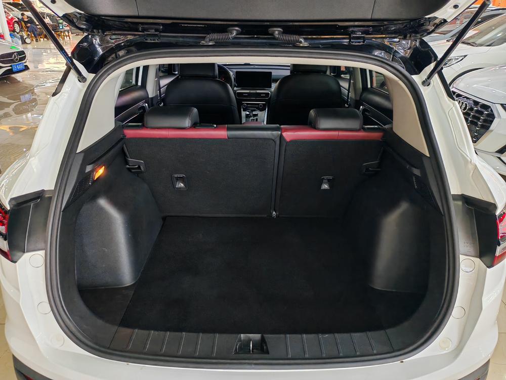 Geely Binyue