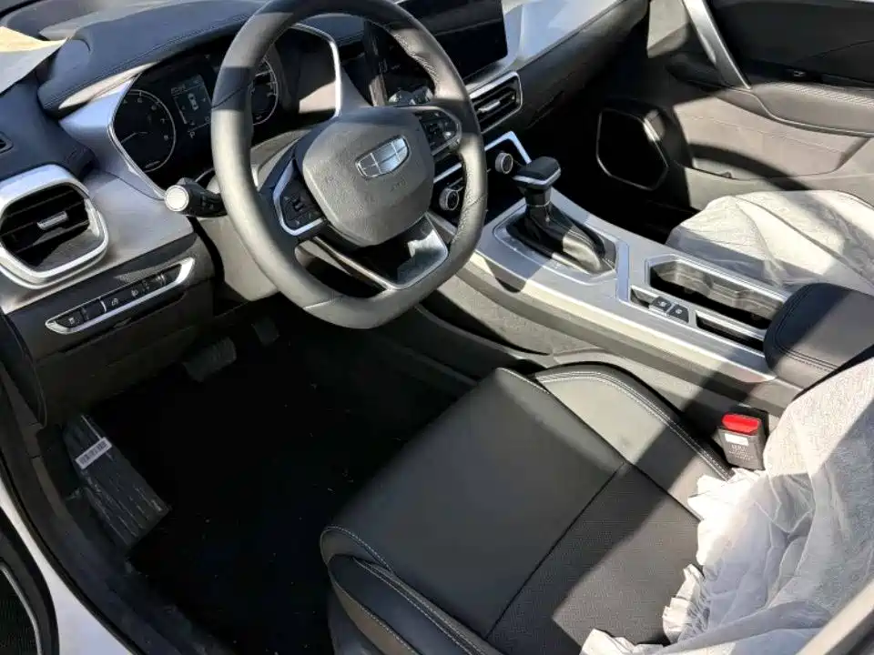 Geely Binyue