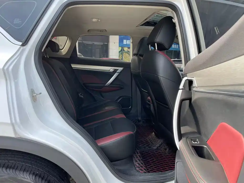 Geely Binyue