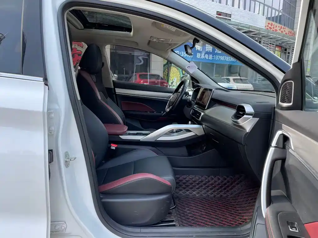 Geely Binyue