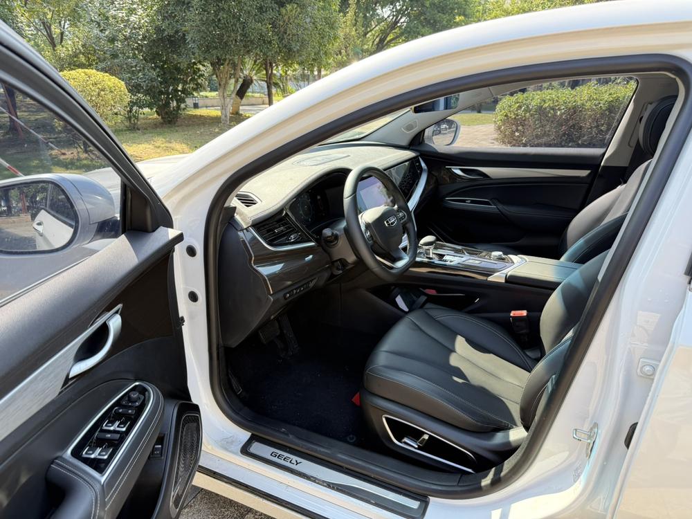 Geely Borui