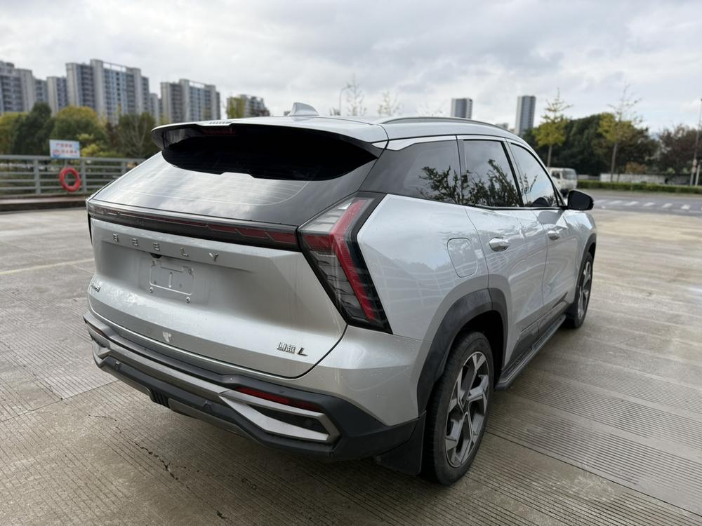 Geely Boyue L