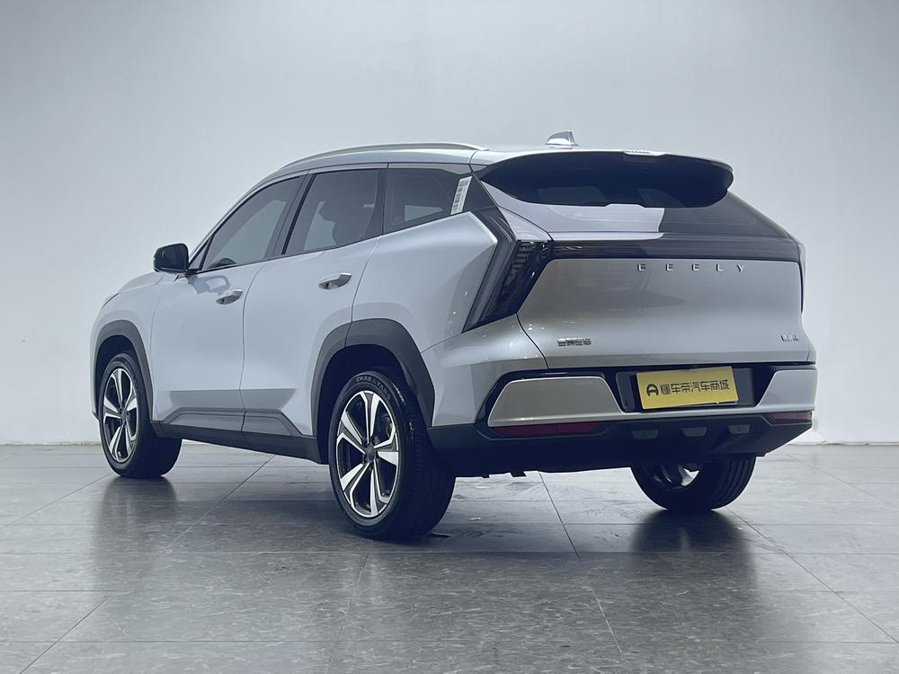 Geely Boyue L