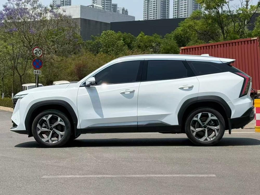 Geely Boyue L