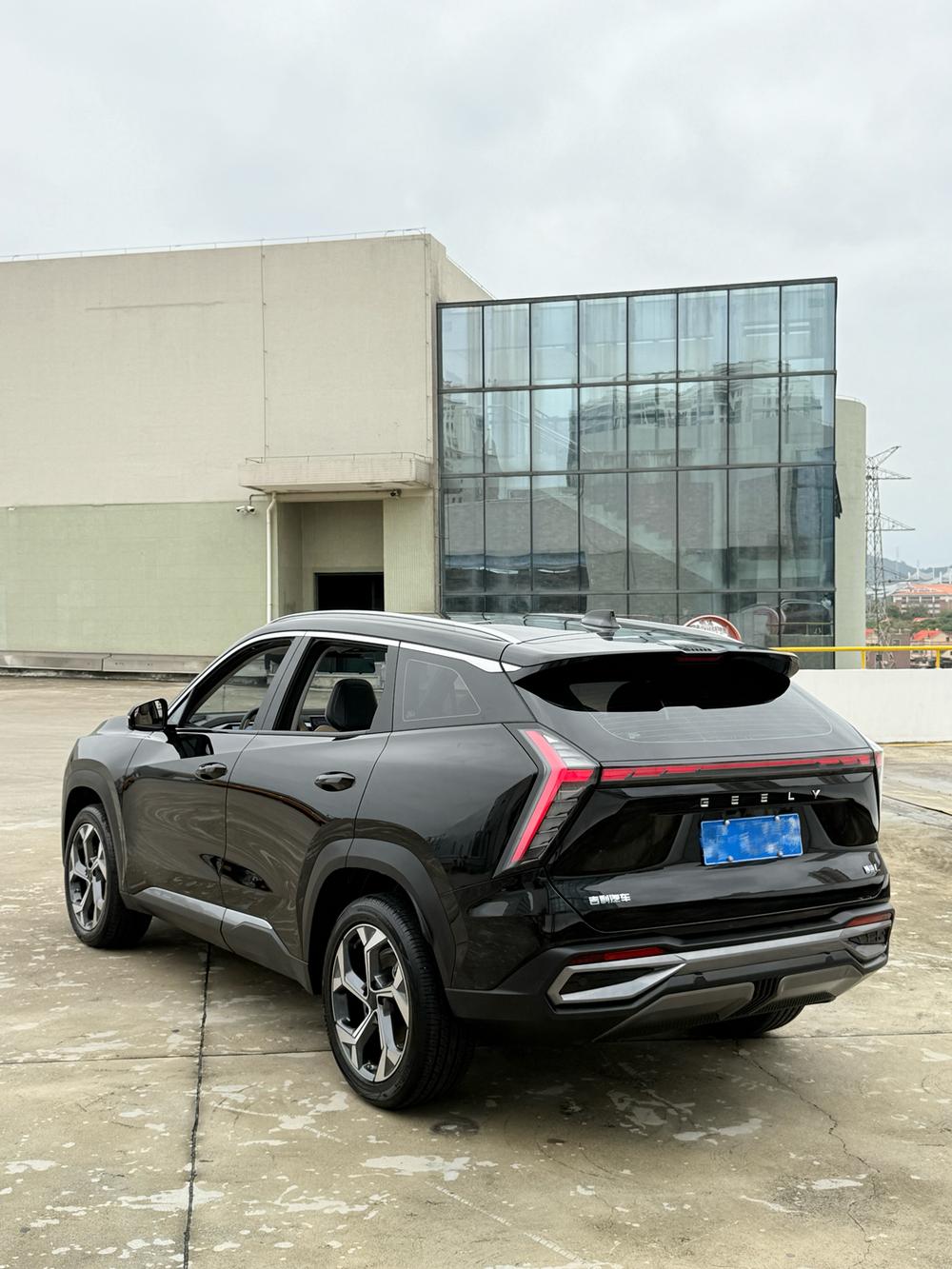 Geely Boyue L
