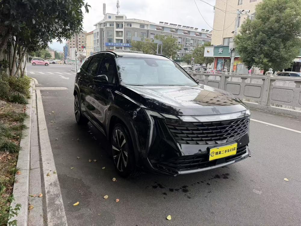 Geely Boyue L