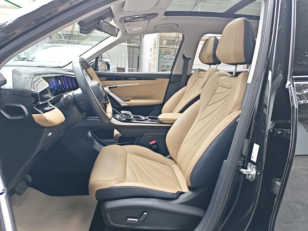 Geely Boyue L