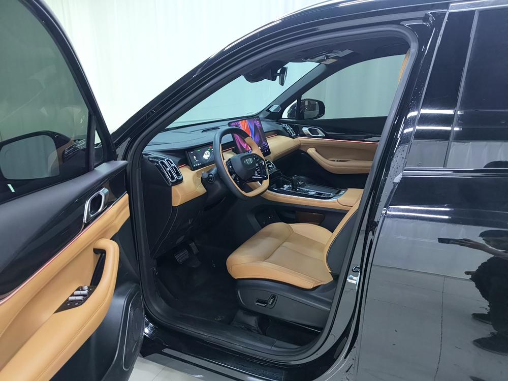 Geely Boyue L
