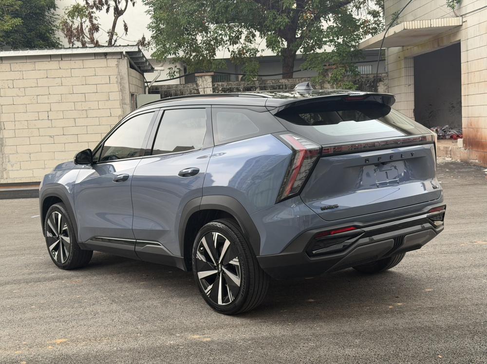 Geely Boyue L