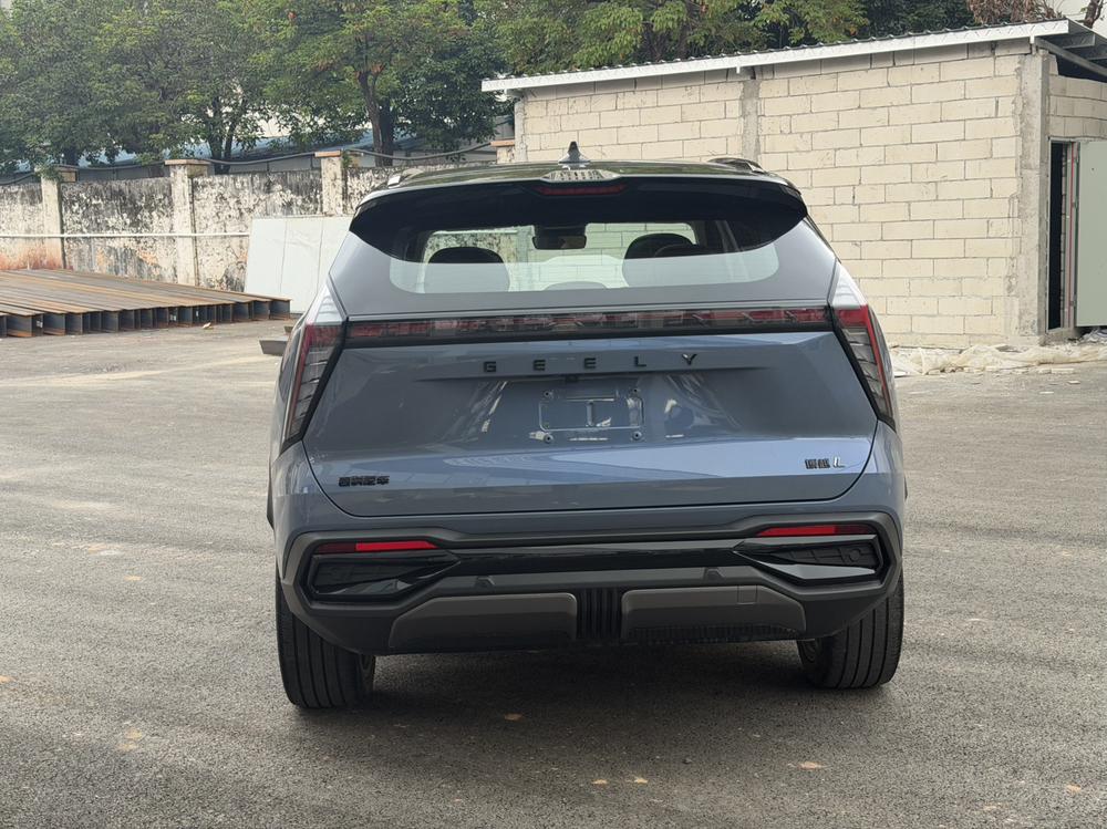 Geely Boyue L