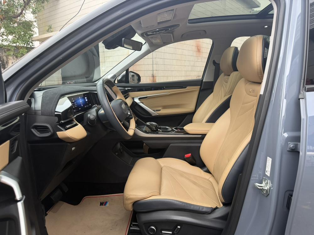 Geely Boyue L